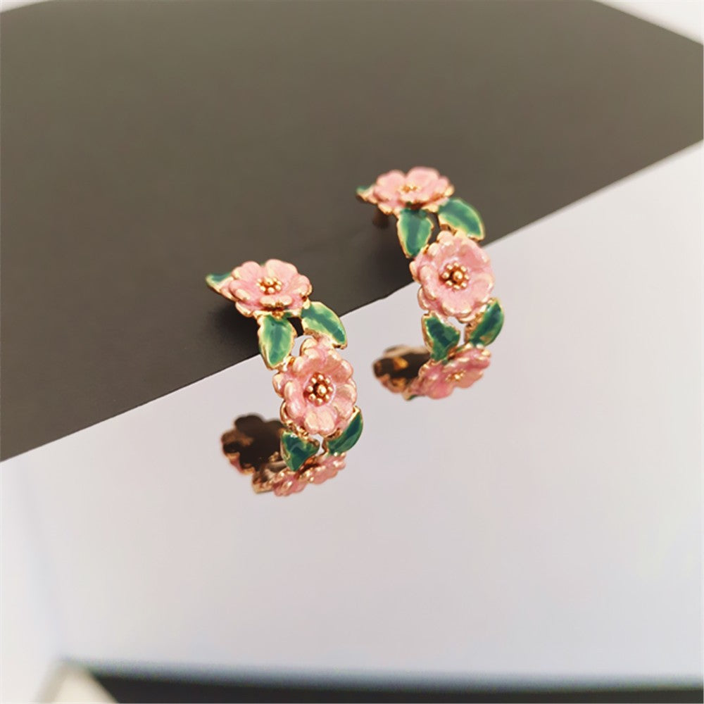 Rose romantic French flower C-shaped earrings