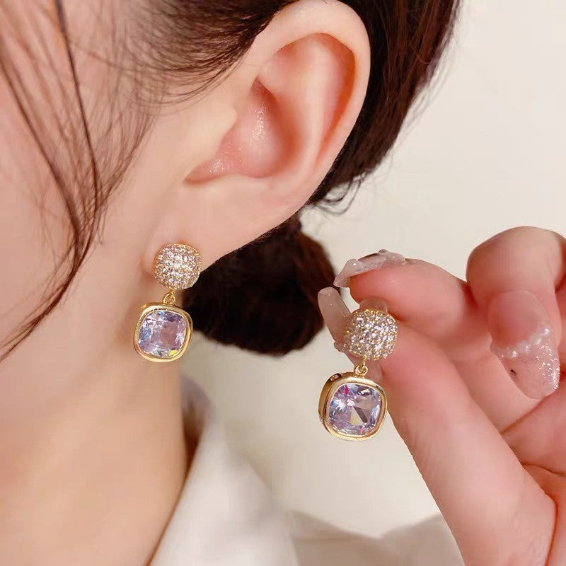 Majestic Glimmer Drop Earrings