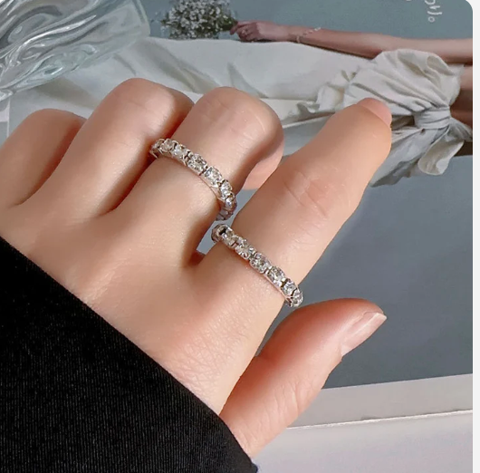 Multi-row diamond adjustable ring